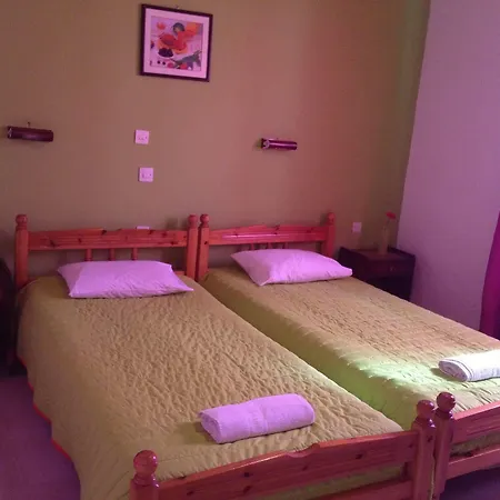 Отель Ionian Breeze 2*